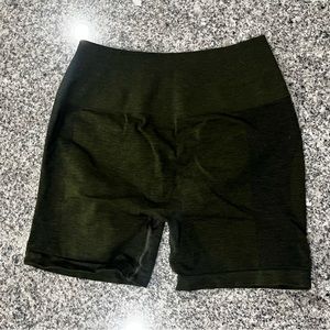 Alphalete amplify short